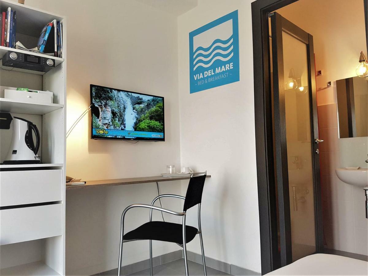 Via Del Mare | Bed & Breakfast Ламеция-Терме Экстерьер фото